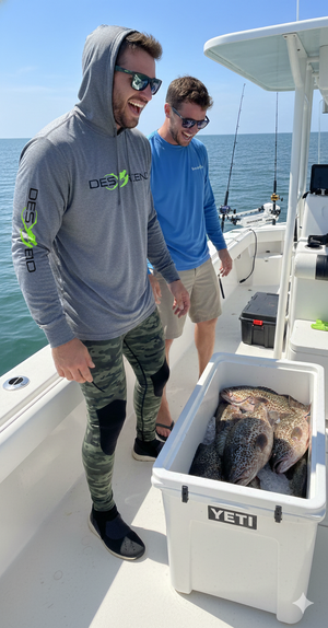 Spearo Hooded long-sleeve tee